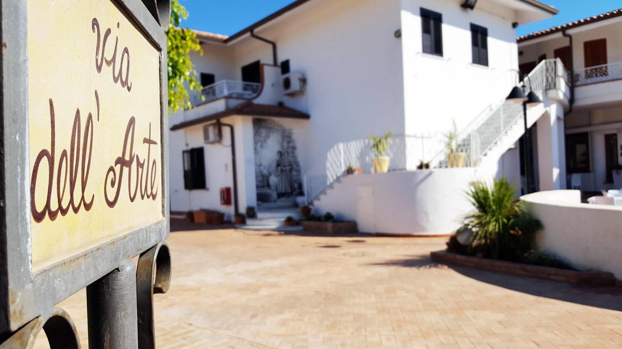 Baia Del Capo Hotel Ricadi Exterior photo